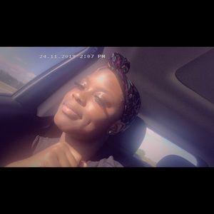 Meet your Posher, Sharissa